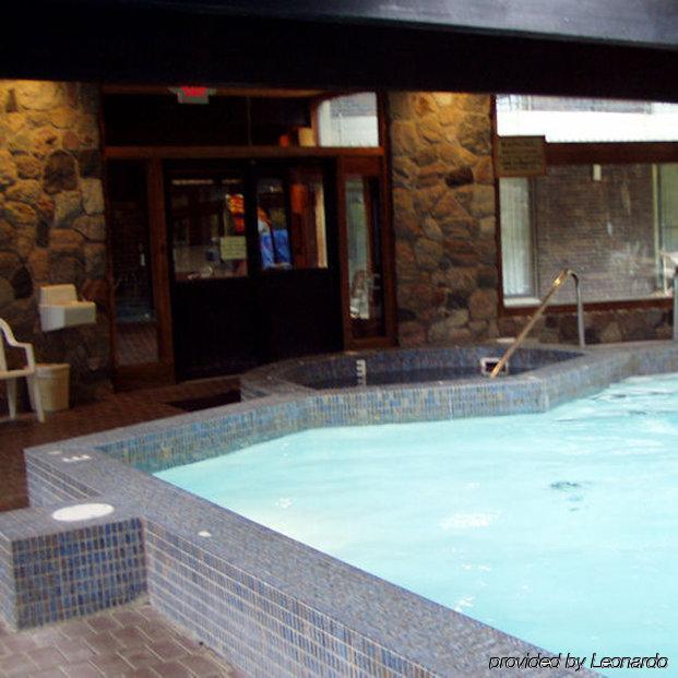 Summit Village Bellaire Fasiliteter bilde