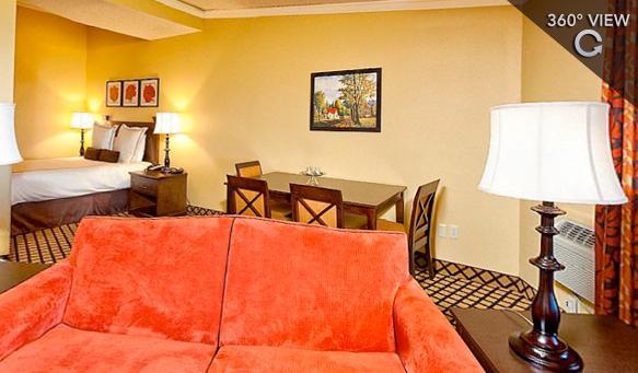 Summit Village Bellaire Rom bilde